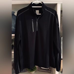 Callaway’s Men’s medium charcoal golf pullover
